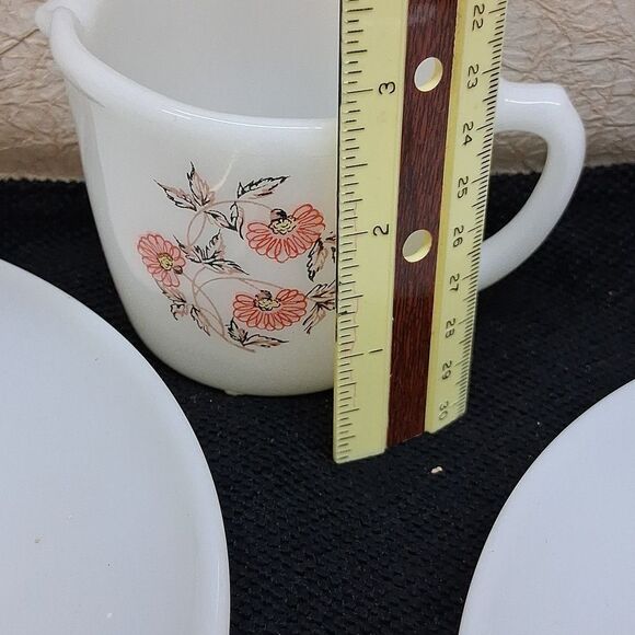 5 Pc Fire King Fleurette Milk 4 Glass Dinner Plates & Pitcher. - Picture 8 of 11